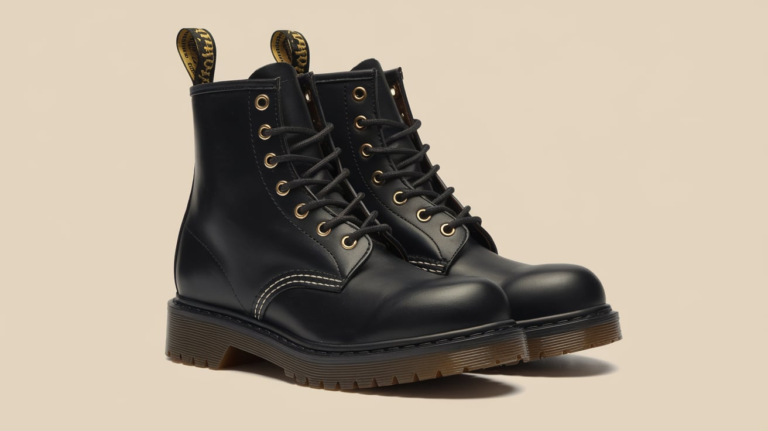 Vivian-15A Wholesale Women's Lug Sole Boots